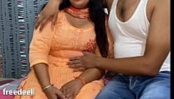 Behan Ki Best Friend Ko Pataya Xxx Hindi>