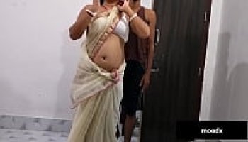 Indian Bhabhi Fuck With Daver In Hindi